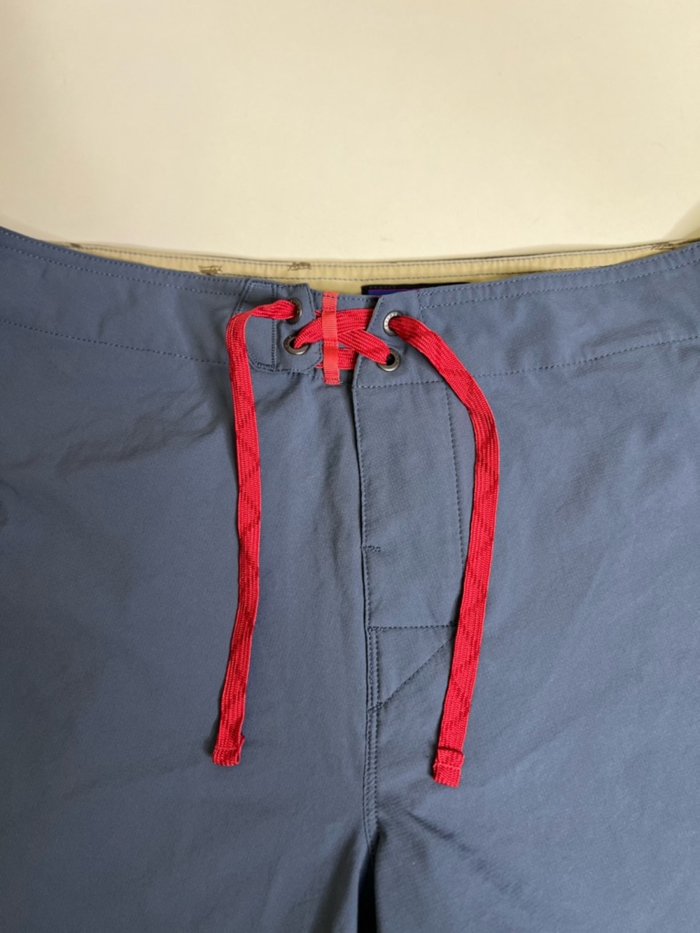 Patagonia Men's Stretch Planing Boardshorts 20" Color: Dolomite Blue - Size 32 - Picture 6 of 11